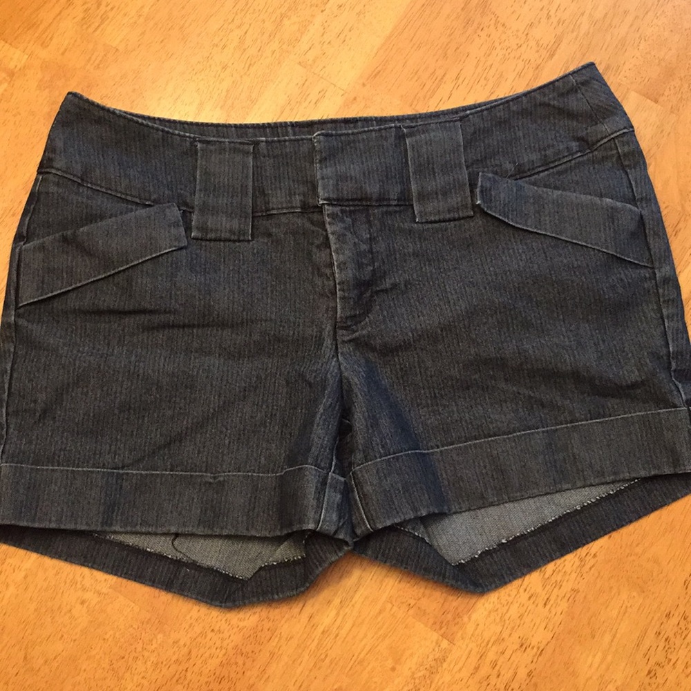 “Jean” shorts